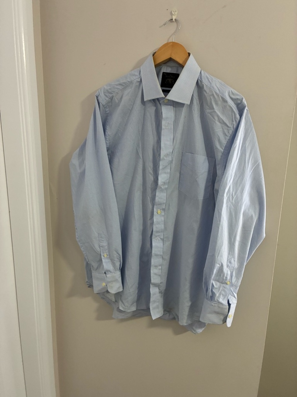 Men's Light Blue Dress Shirt – Spread Collar, Button Front
